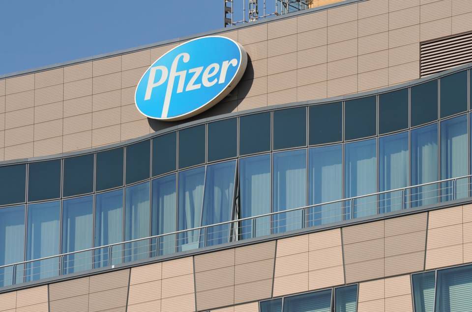 Pfizer projeta para 2022 US$ 54 bilhões em vendas de vacinas e pílulas de tratamento para Covid