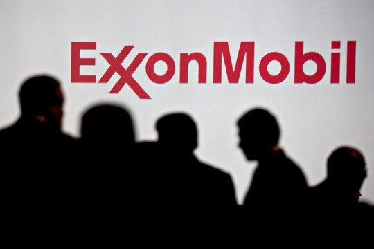 Exxon é a mais recente grande petrolífera a anunciar saída da Rússia por invasão da Ucrânia