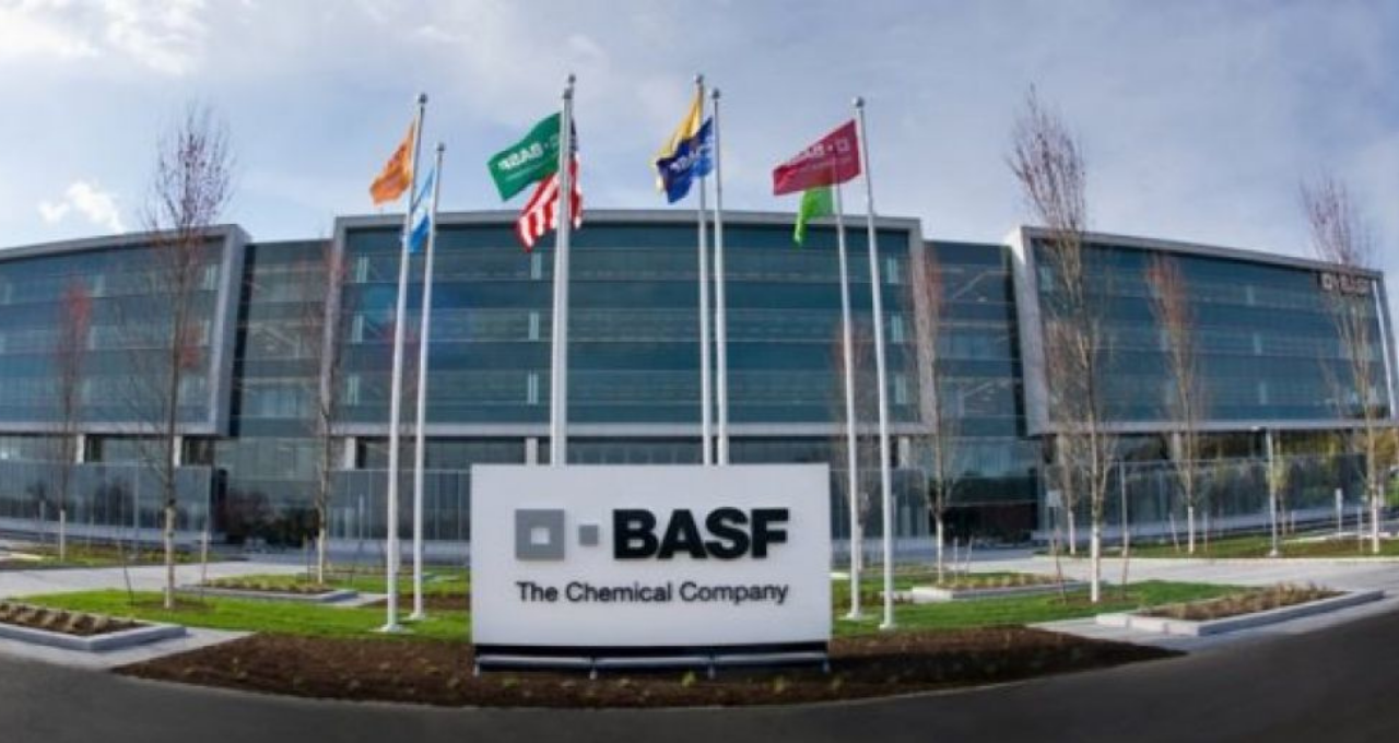 Lucros da BASF ficam abaixo das estimativas com problemas de gás na Europa Lucros da BASF ficam abaixo das estimativas com problemas de gás na Europa