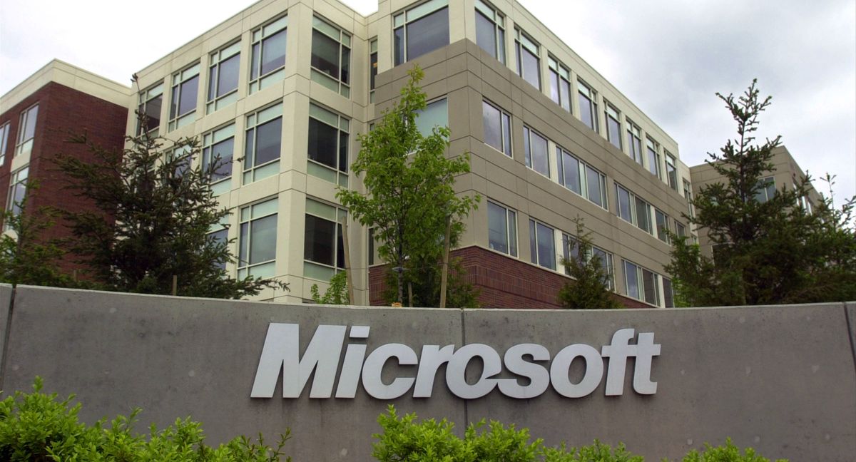 Juiz rejeita acusações de discriminação de trabalhadores da construção civil contra a Microsoft Juiz rejeita acusações de discriminação de trabalhadores da construção civil contra a Microsoft