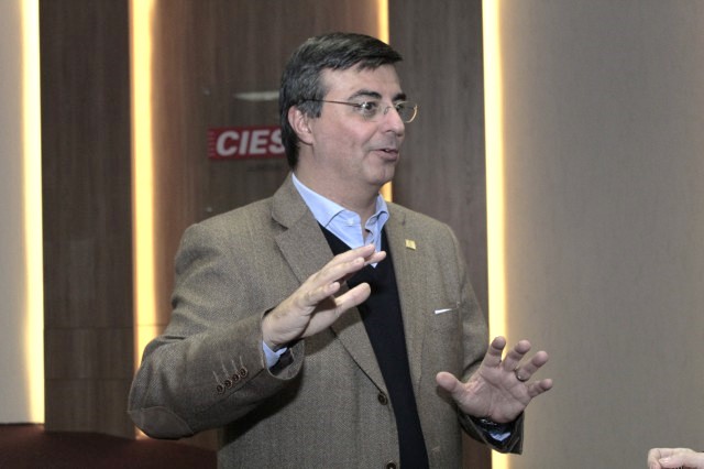 Sem equilíbrio fiscal não há juro baixo, afirma presidente do Ciesp Sem equilíbrio fiscal não há juro baixo, afirma presidente do Ciesp