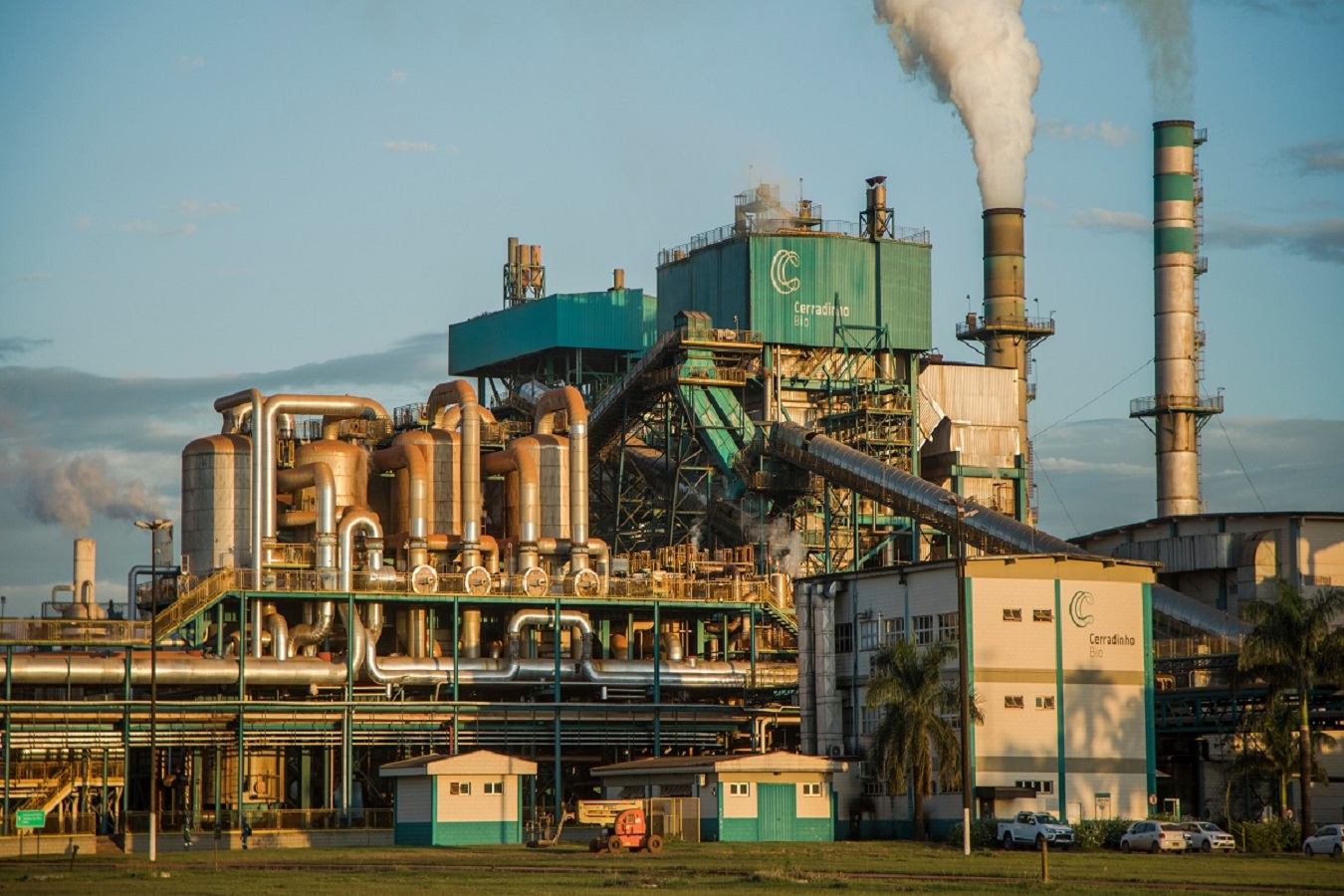 CerradinhoBio aprova investimento de mais de R$ 280 milhões para a construção de sua primeira fábrica de açúcar CerradinhoBio aprova investimento de mais de R$ 280 milhões para a construção de sua primeira fábrica de açúcar