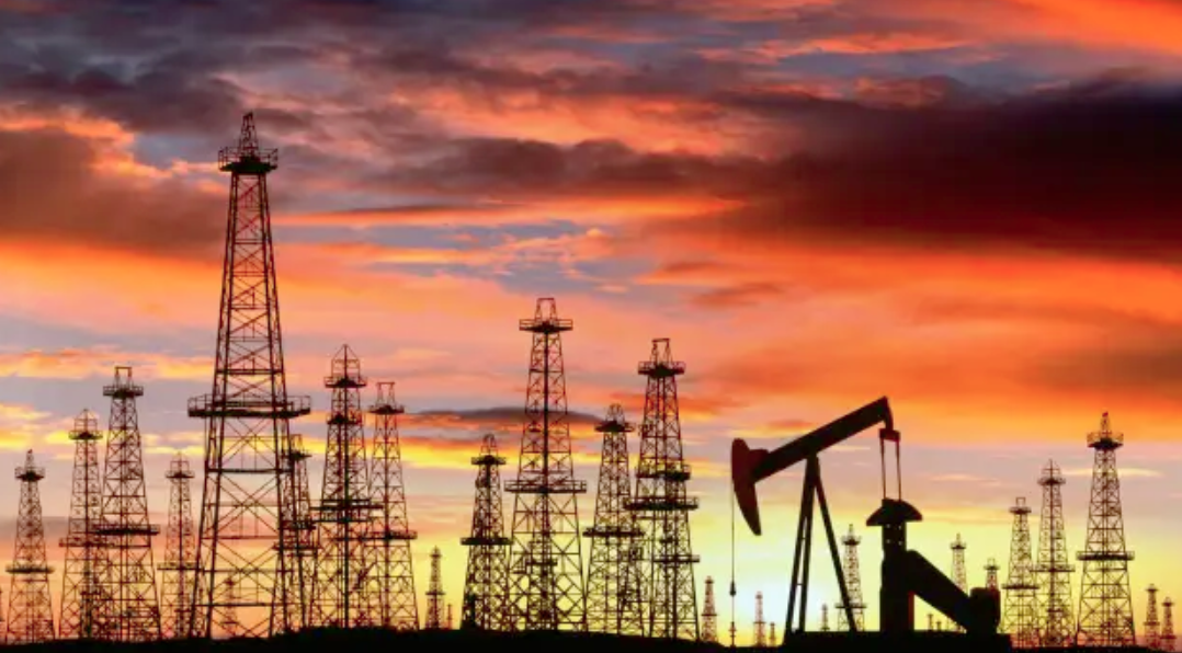 Petróleo recua depois de alta