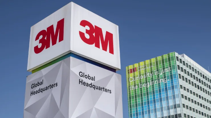 3M enfrenta mais dores de cabeça jurídicas após acordo de US$ 6 bilhões sobre protetores de ouvido 3M enfrenta mais dores de cabeça jurídicas após acordo de US$ 6 bilhões sobre protetores de ouvido