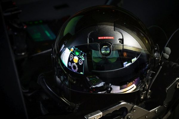 PTC e BAE Systems Desenvolvem Capacete de Piloto de Caça de Última Geração PTC e BAE Systems Desenvolvem Capacete de Piloto de Caça de Última Geração