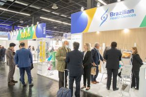 Brasil se consolida como líder global na produção odontológica com presença na IDS 2025 Brasil se consolida como líder global na produção odontológica com presença na IDS 2025